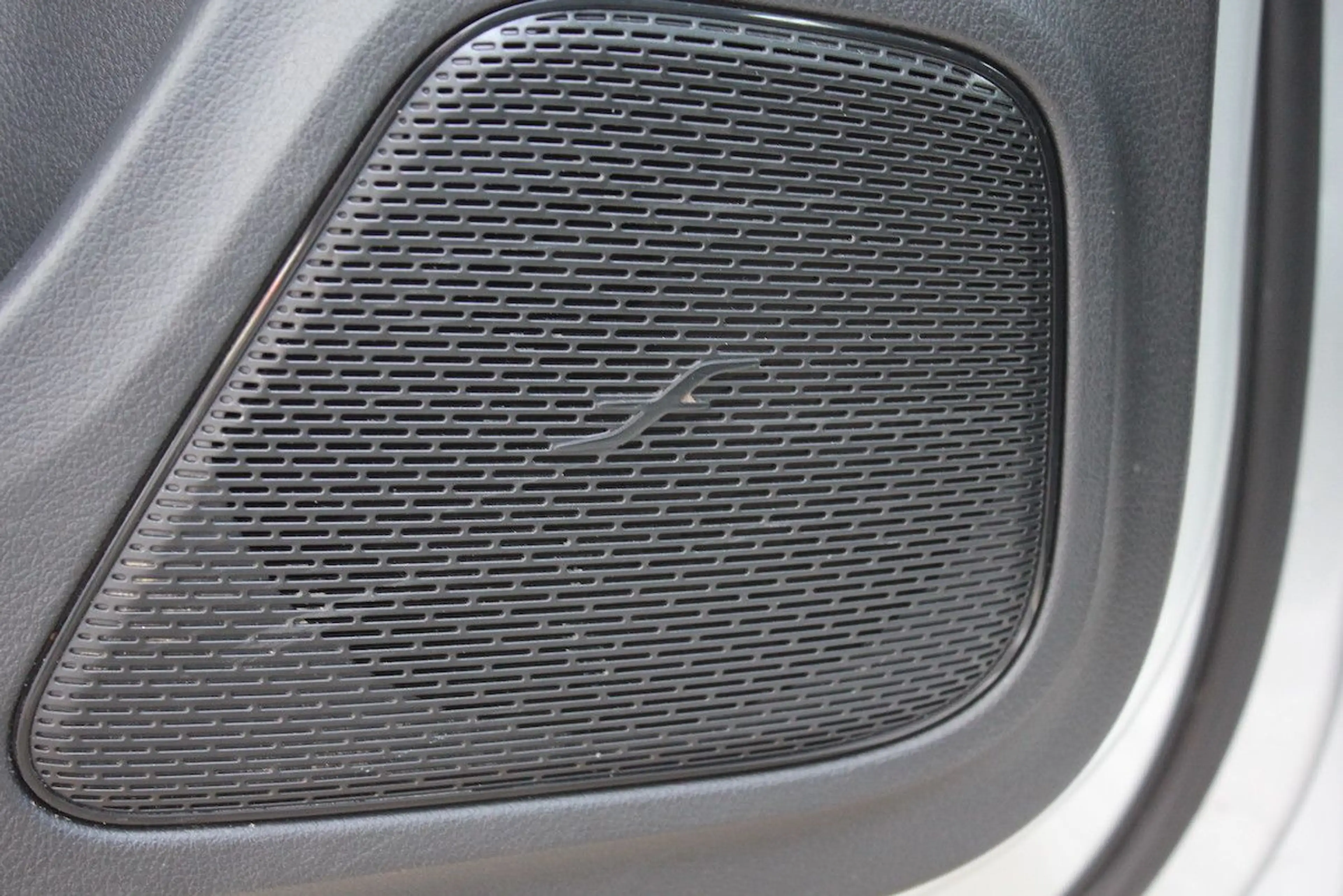 Mercedes-Benz CLA 250 e Coupé Cp EQ Plug-In ACC 23.013 € NETTO — photo 11