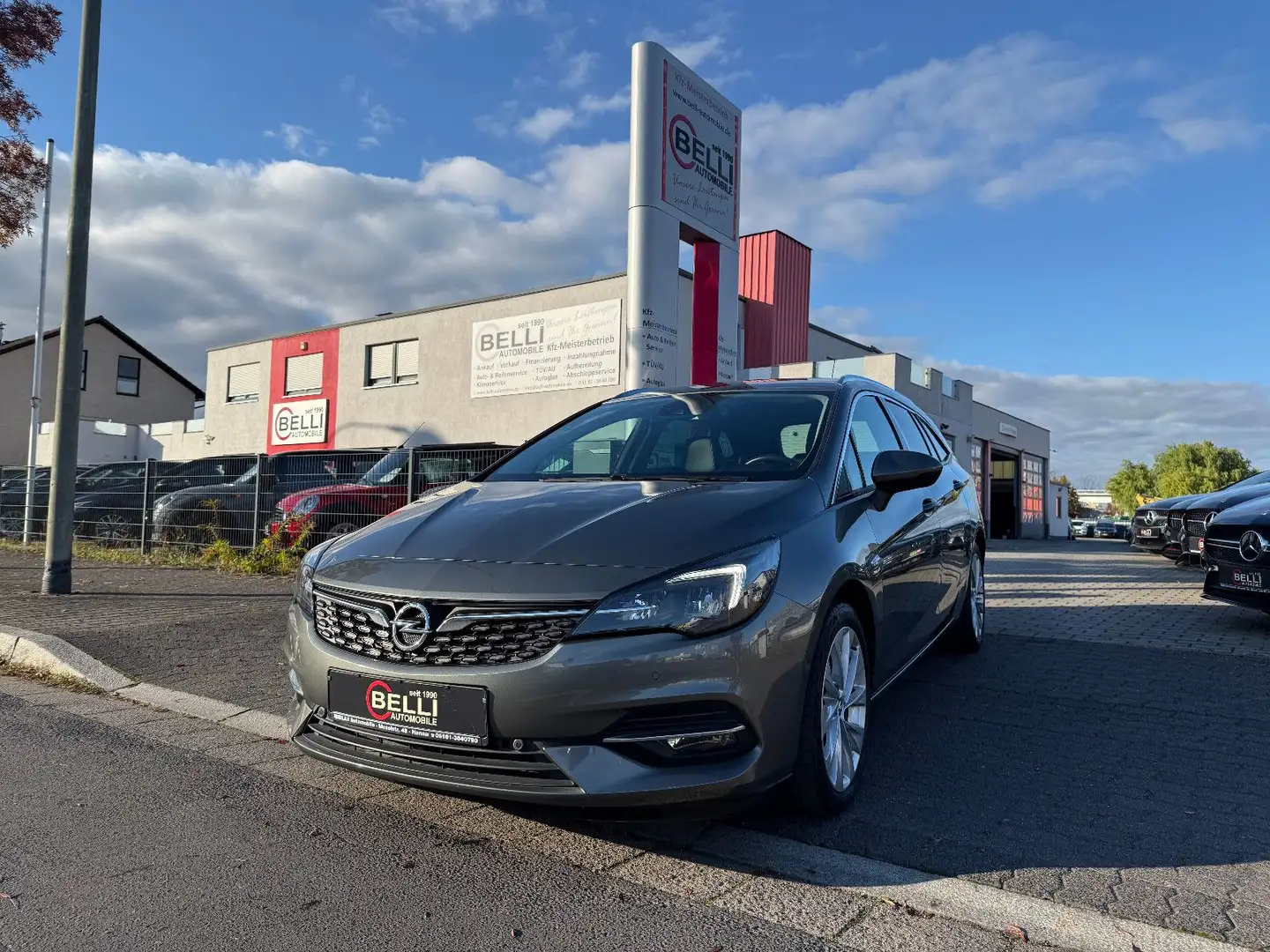 Opel Astra K Sports Tourer Elegance Navi FINANZIERUNG Grau - 1