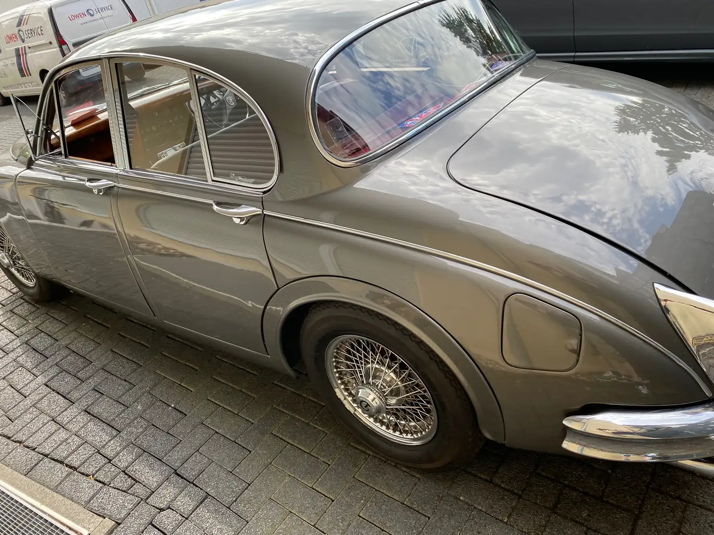 Jaguar Daimler MK2 V8 1967 Grau - 2