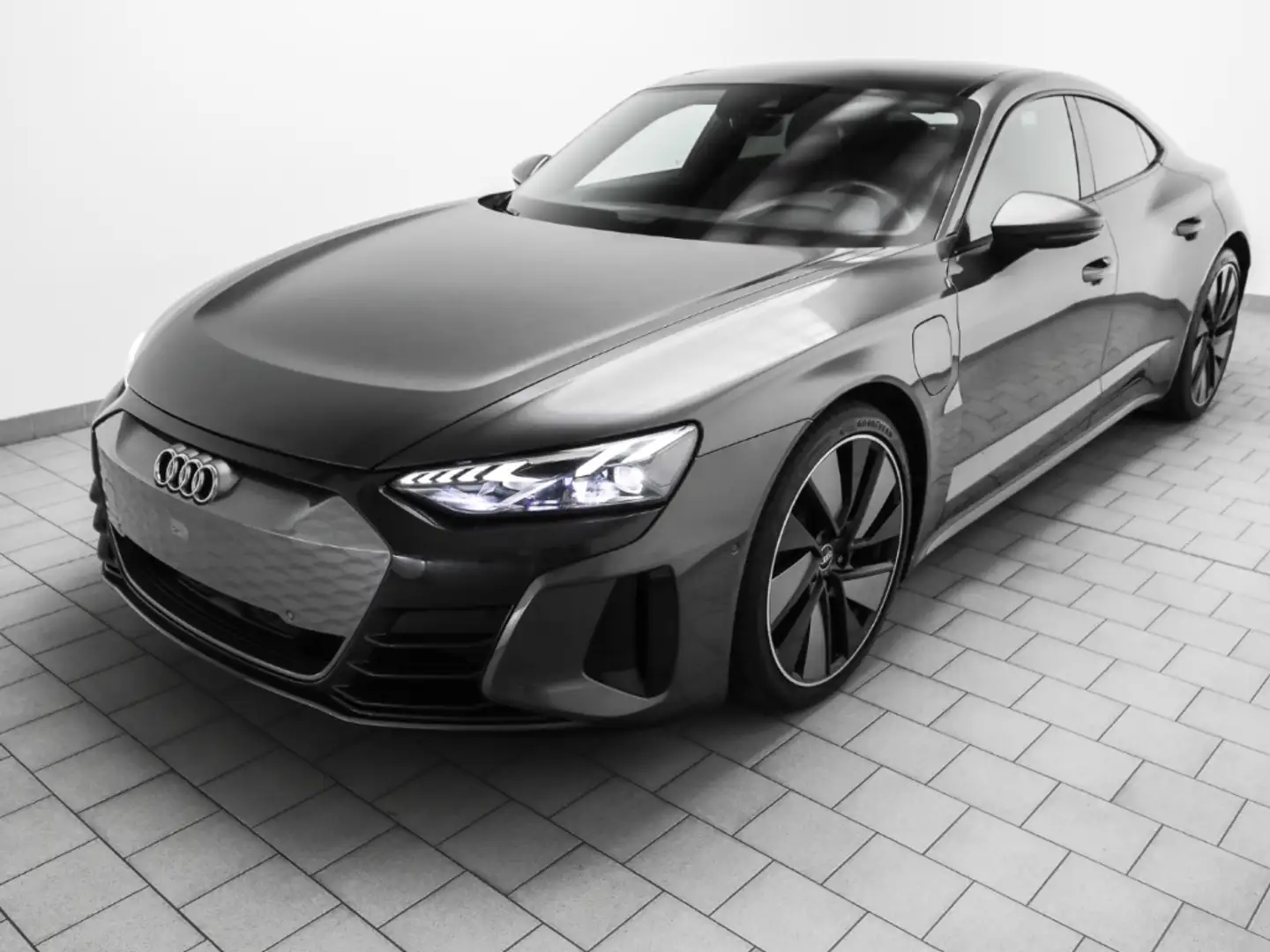 Audi e-tron GT quattro Pano Navi Allradlenkung Grau - 2