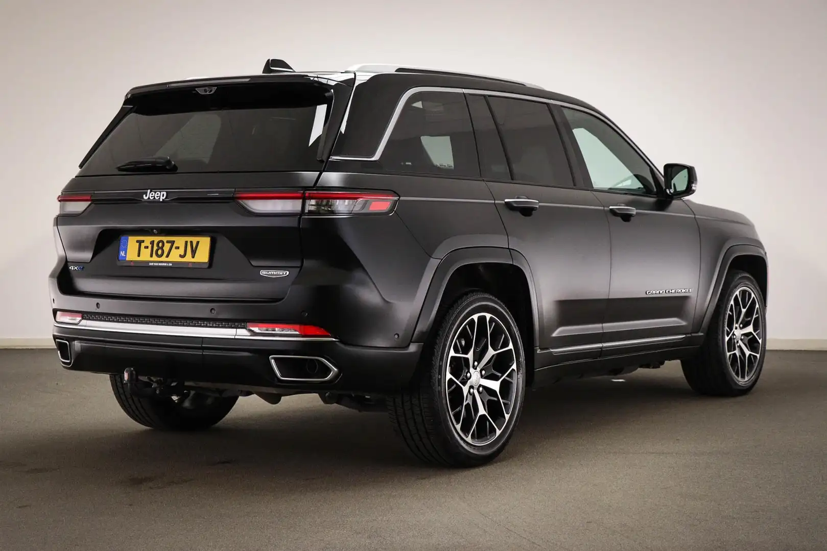 Jeep Grand Cherokee 2.0 Summit Reserve 4xe | PANORAMADAK | STUURVERWAR Gri - 2
