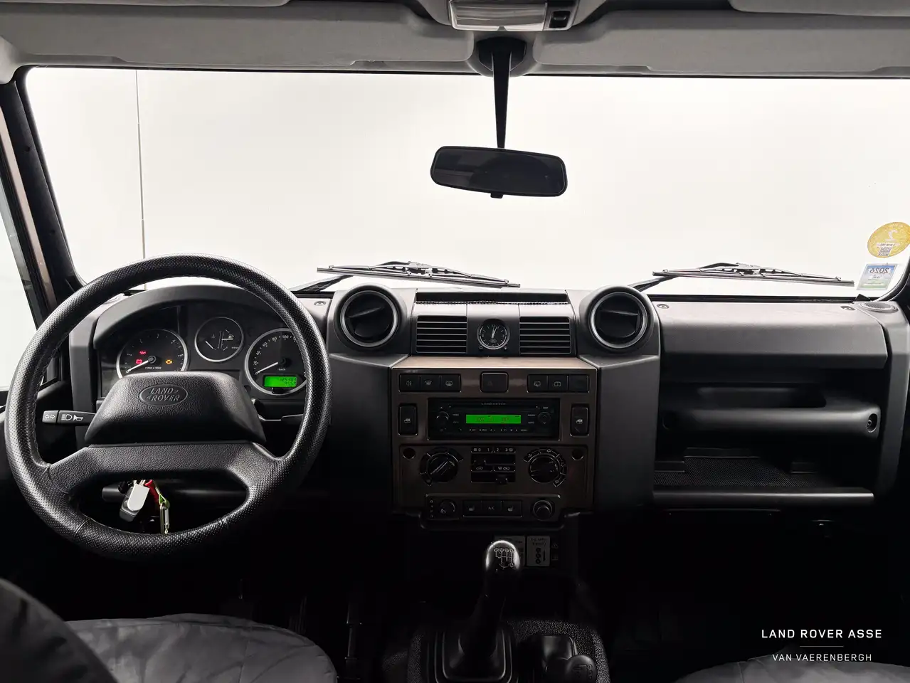 Land Rover Defender 90/ DEFENDER EXCLUSIVE/ LICHTE VRACHT — foto 4