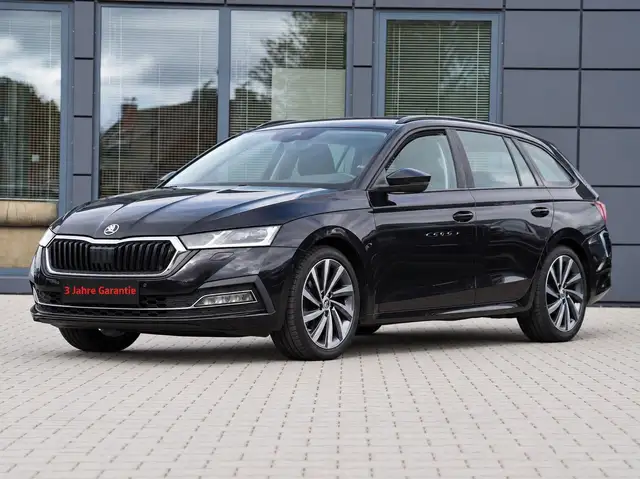 Skoda Octavia Combi First Edition MIT 3 J. GARANTIE !!