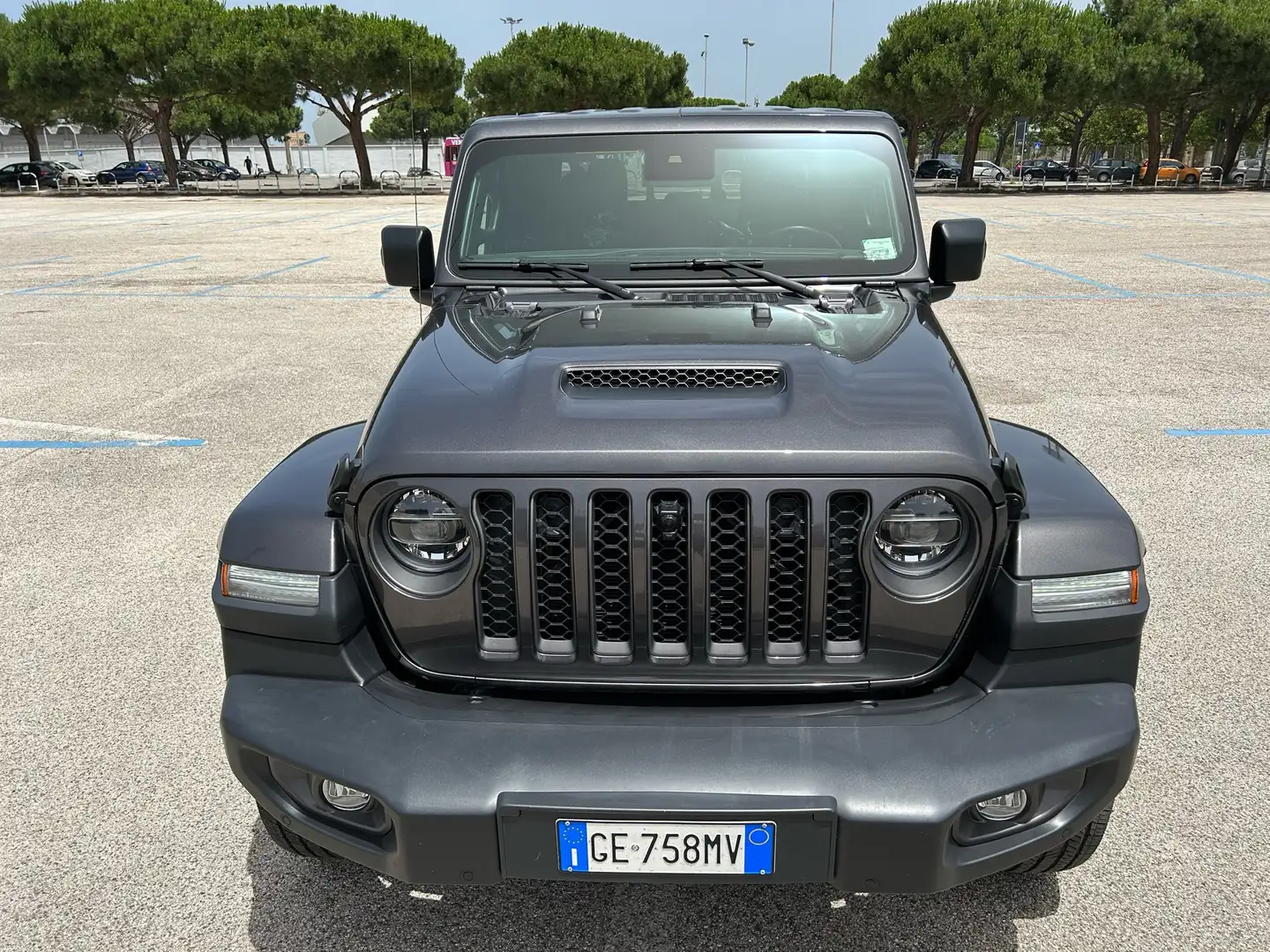 Jeep Gladiator 3.0 V6 Launch Edition 4wd auto Gris - 2
