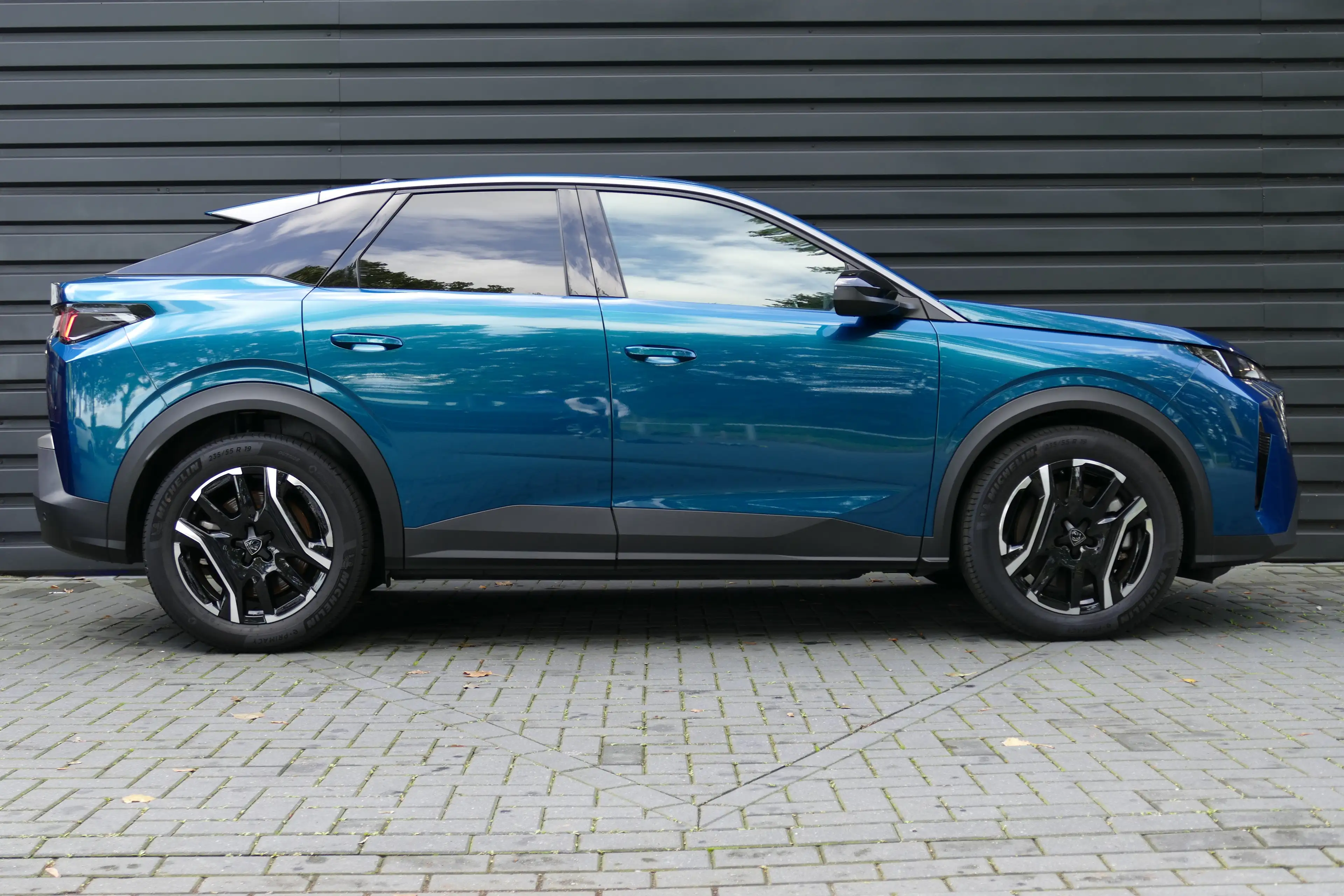 Peugeot 3008 e-3008 73KWH 210PK ALLURE / CAMERA / FULL-LED / KE — photo 3