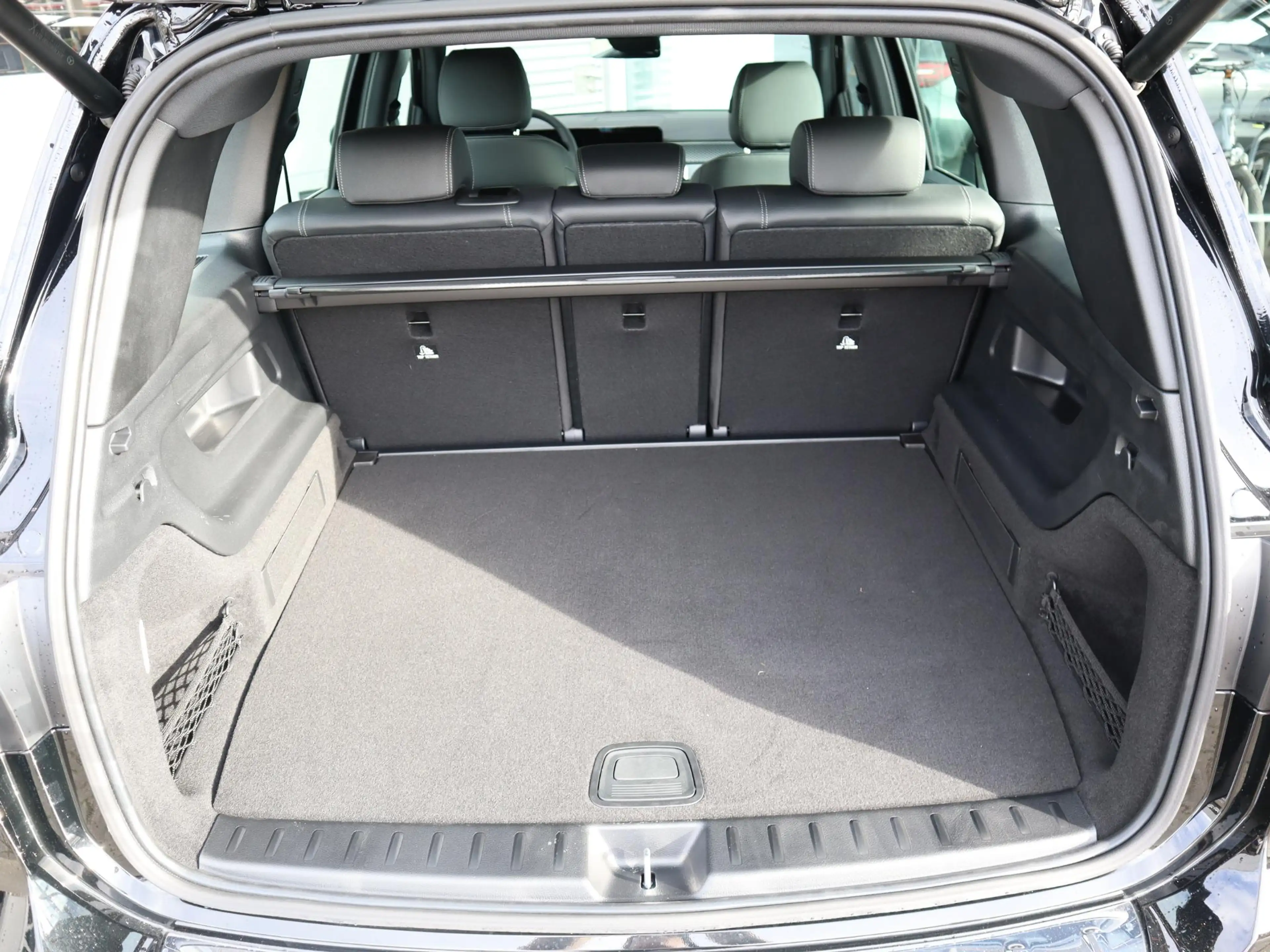 Mercedes-Benz EQB 250 250+ AMG Line LIMITED 7p. 71 kWh — photo 7