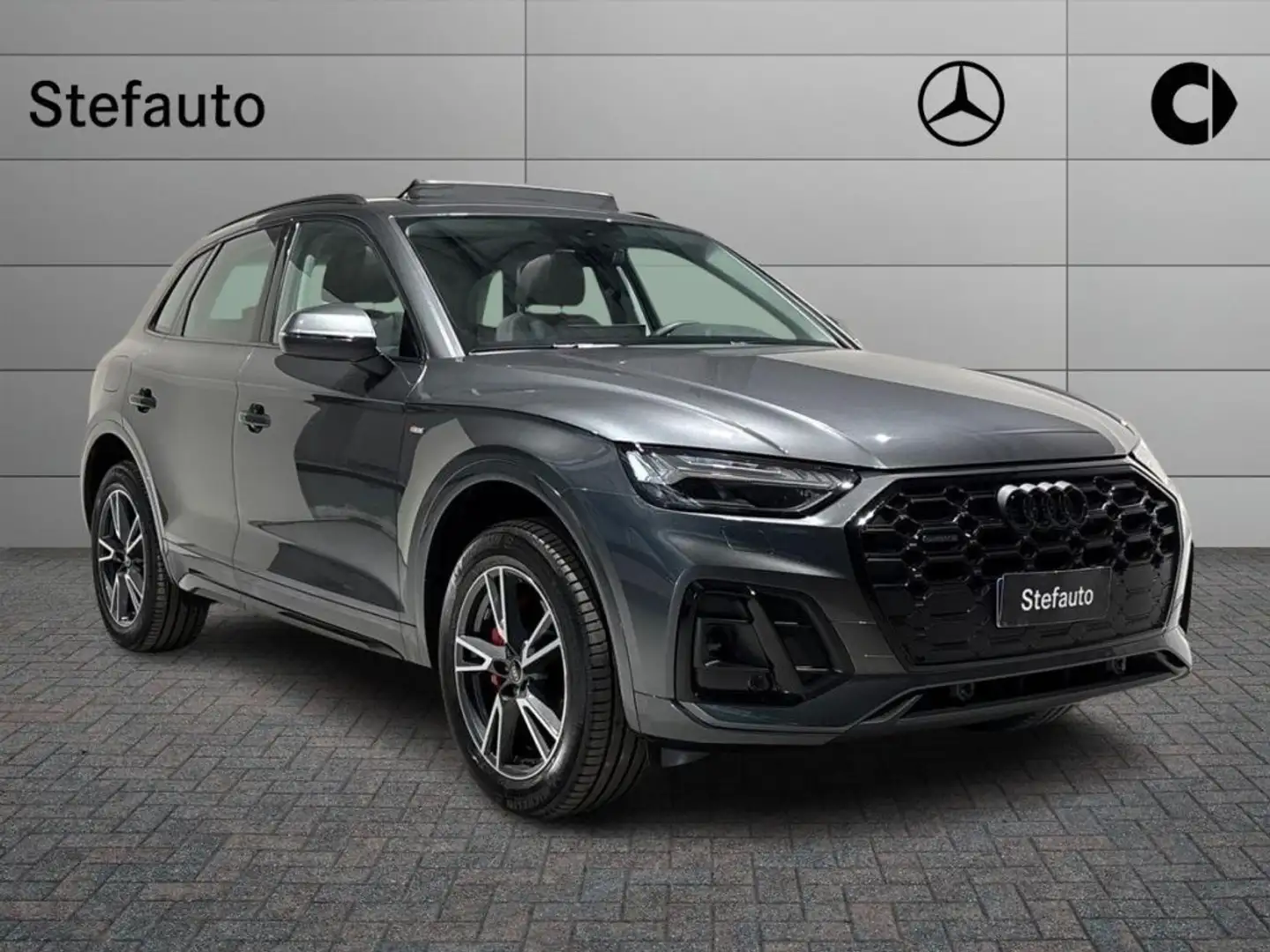 Audi Q5 40 TDI 204 CV quattro S tronic S line Grigio - 1