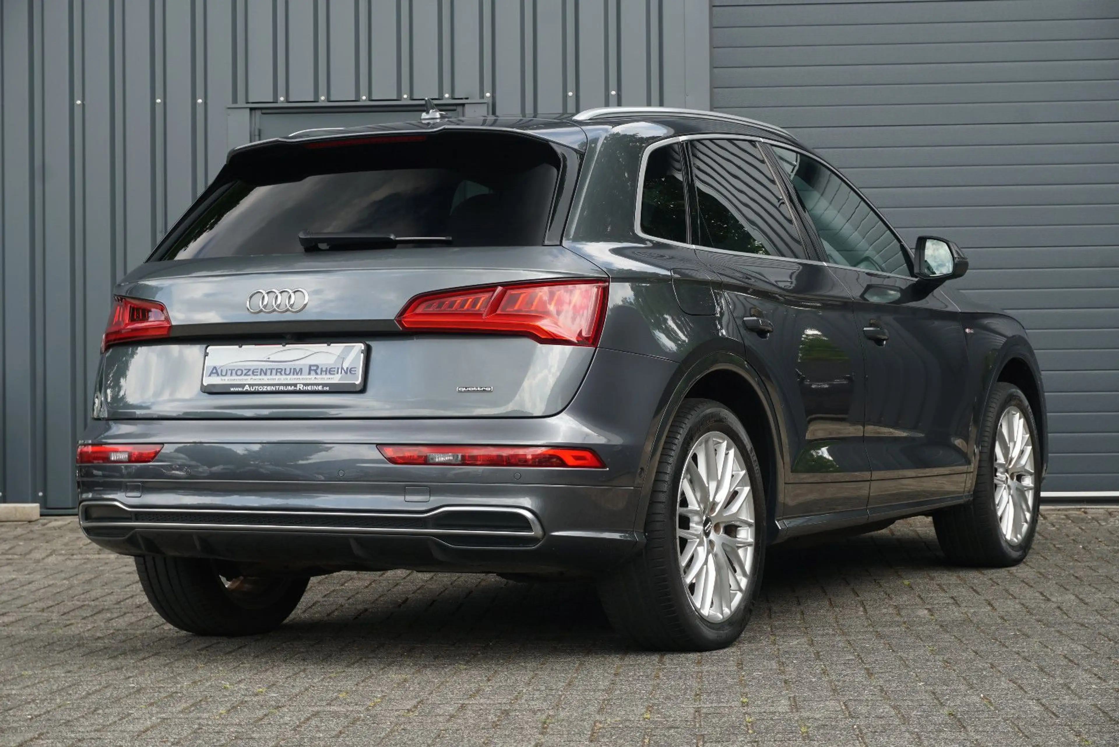 Audi Q5 quattro S-Line 360° Pano Virtual Memory Kessy — photo 7