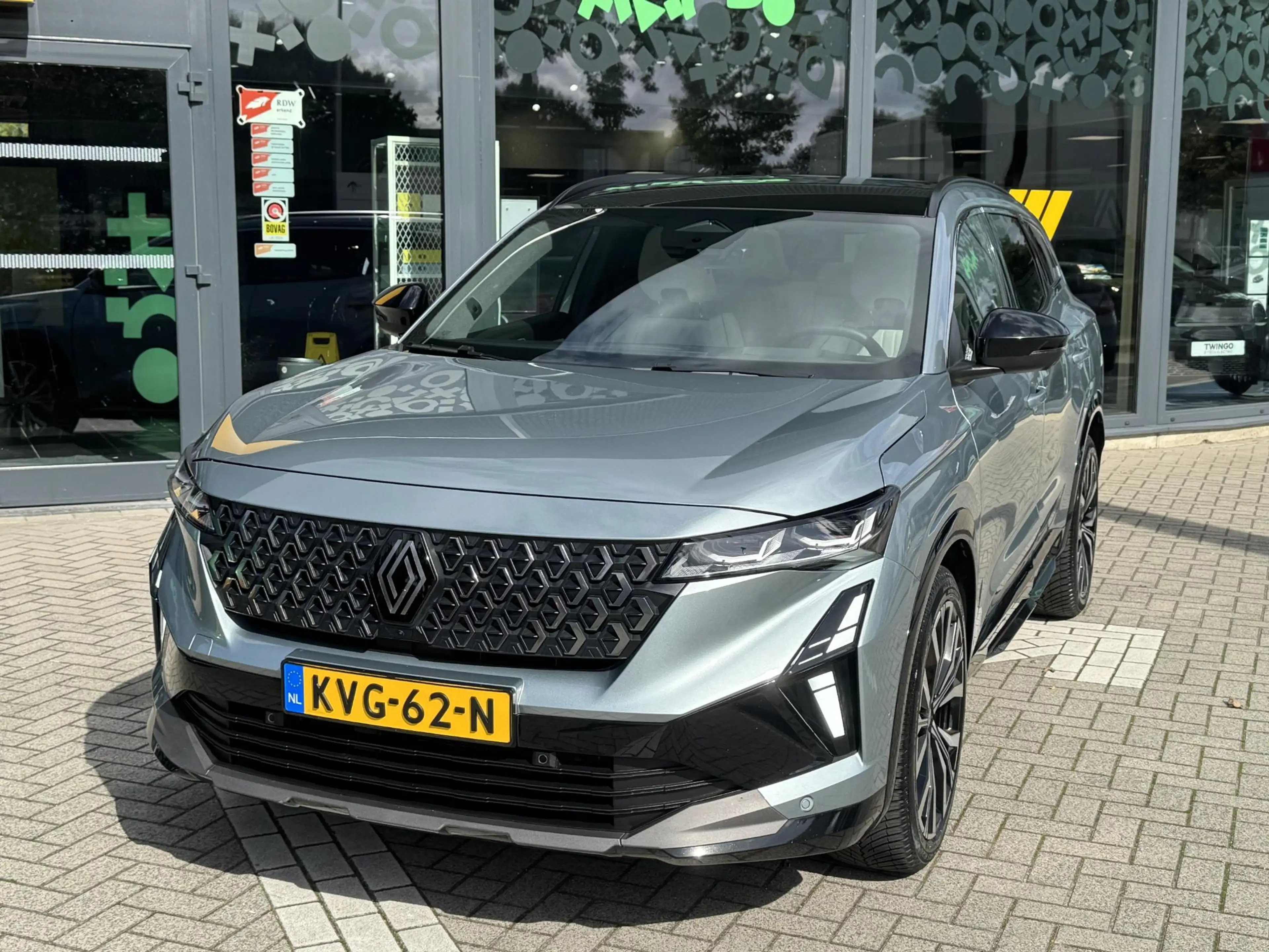 Renault Espace E-Tech Full Hybrid 200 Iconic | Automaat | 7 Perso — photo 2