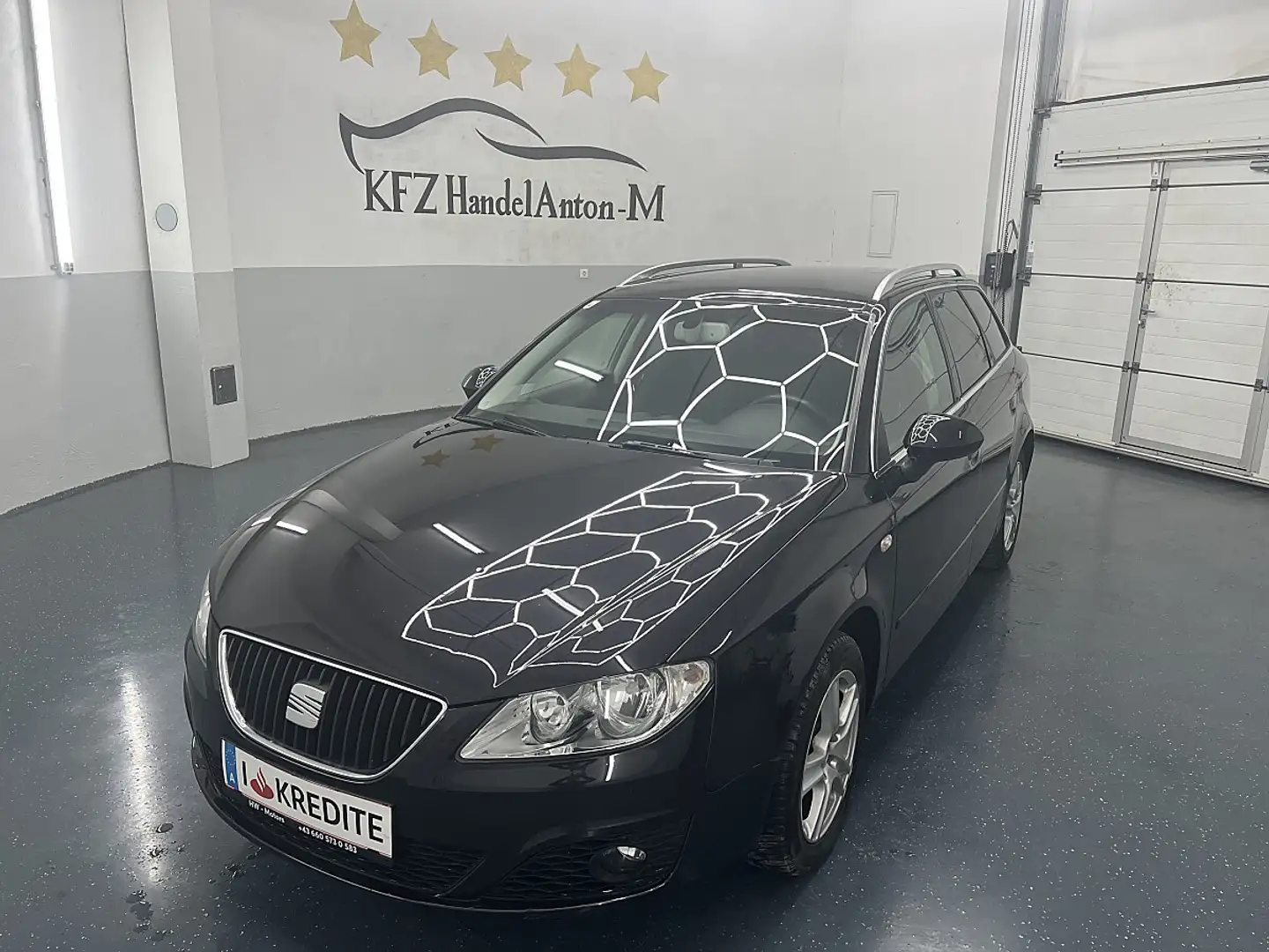 SEAT Exeo ST Style 2,0 TDI CR * HW * SOFORT FINANZIERUNG ... Schwarz - 1