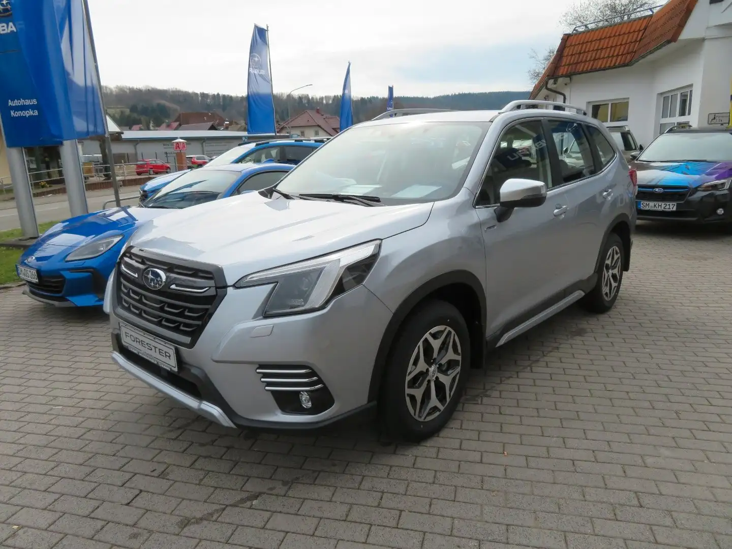 Subaru Forester 2.0ie Lineartronic Trend AHK+Zubehör Argent - 1