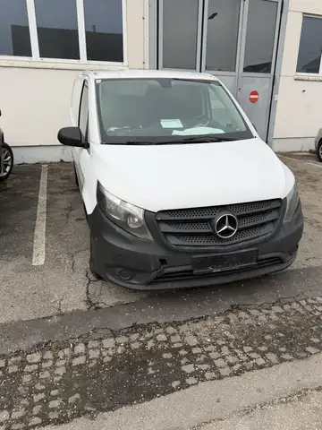 Mercedes-Benz Vito 111 CDI lang