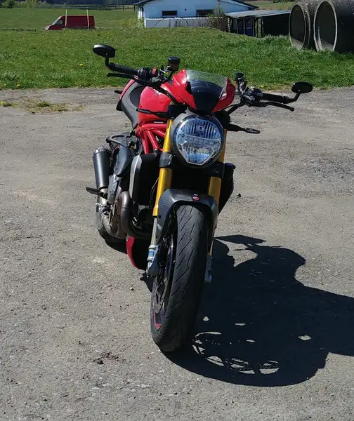 Ducati Monster 1200 - foto 2