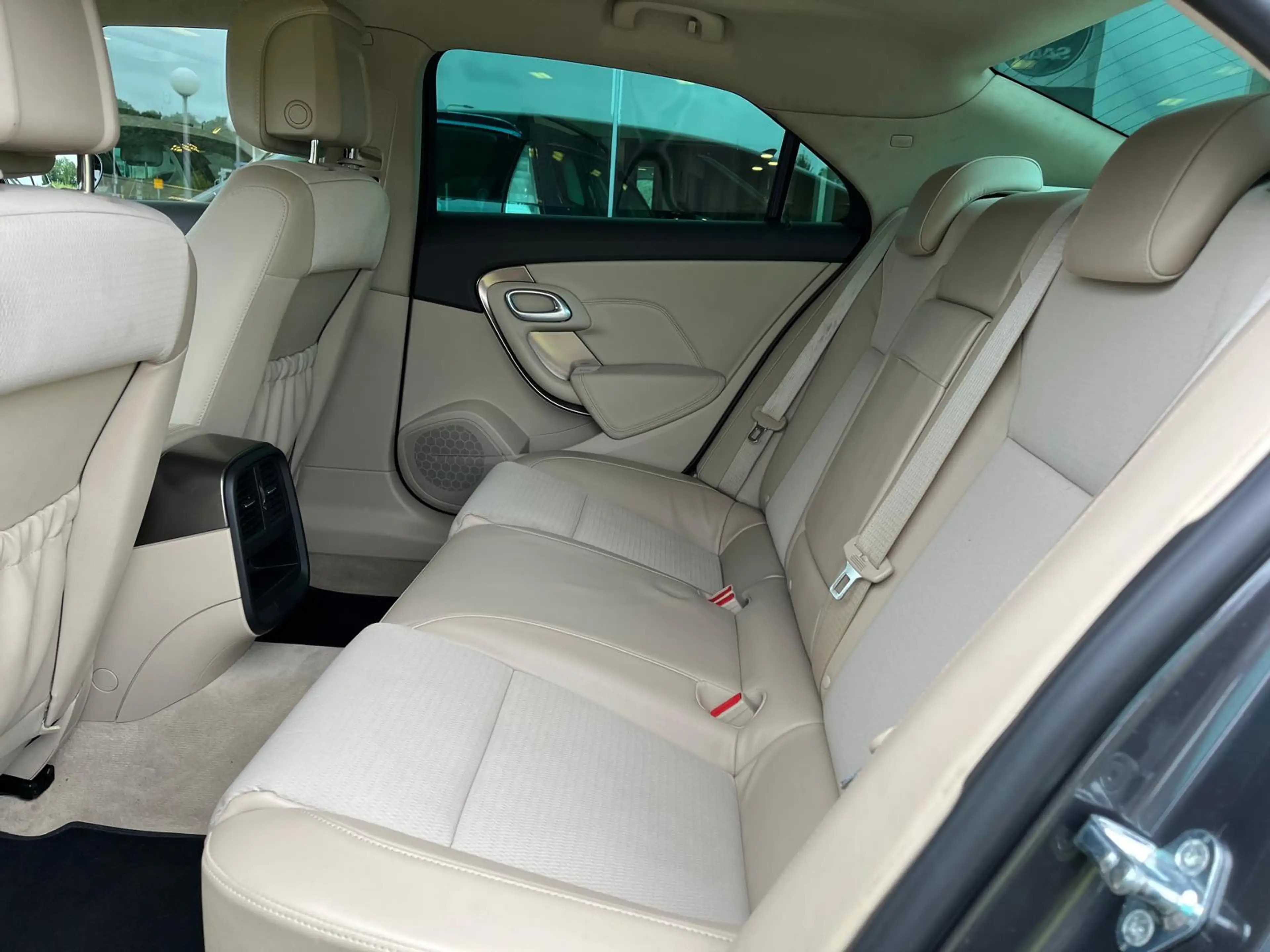 Saab 9-5 2.0 TiD Vector Exklusiv Automaat | Rijklaar | Park — photo 12