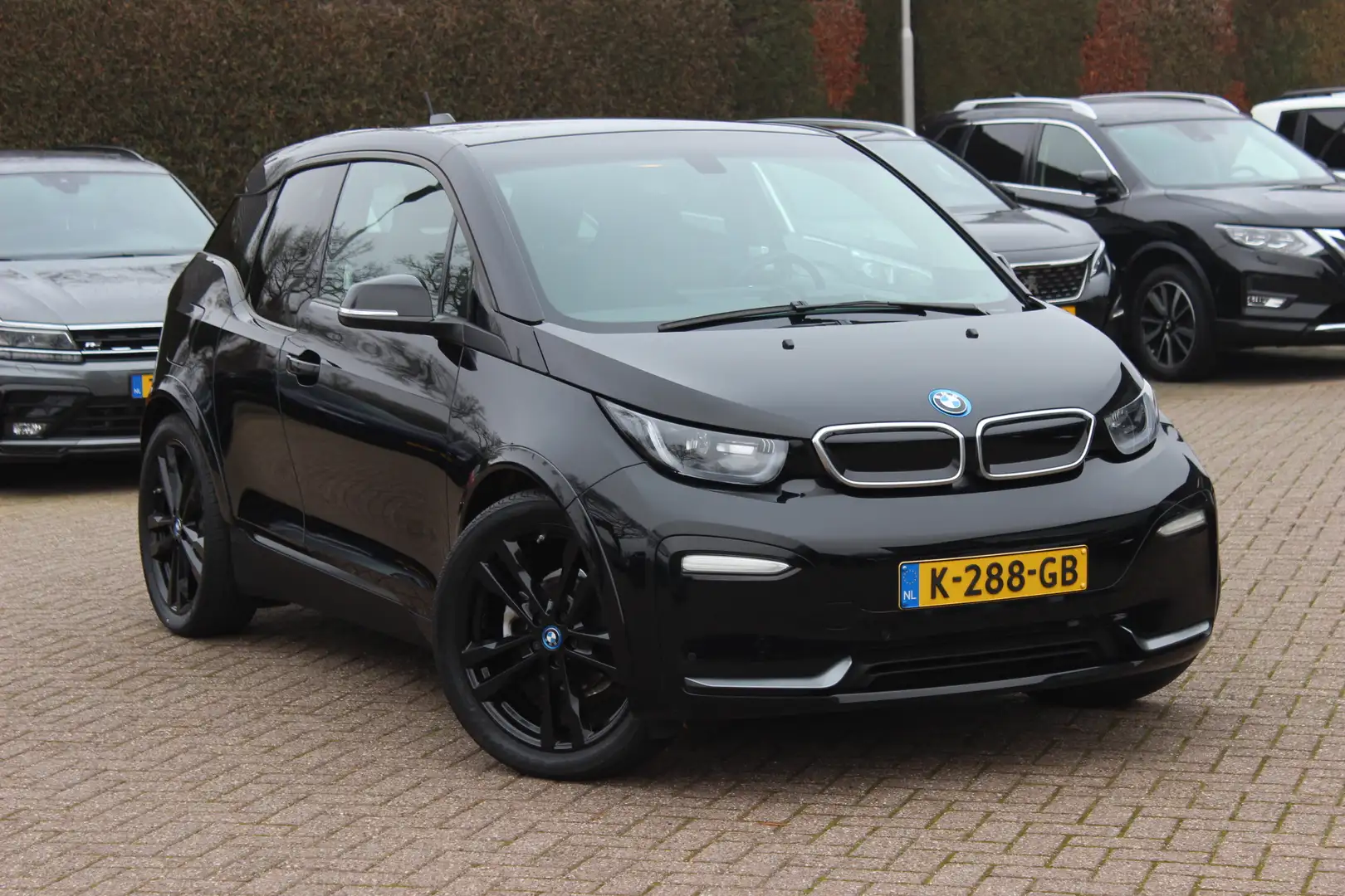 BMW i3 S Dark Shadow Edition 120Ah 42 kWh / SoH 90,4%  / Negro - 1