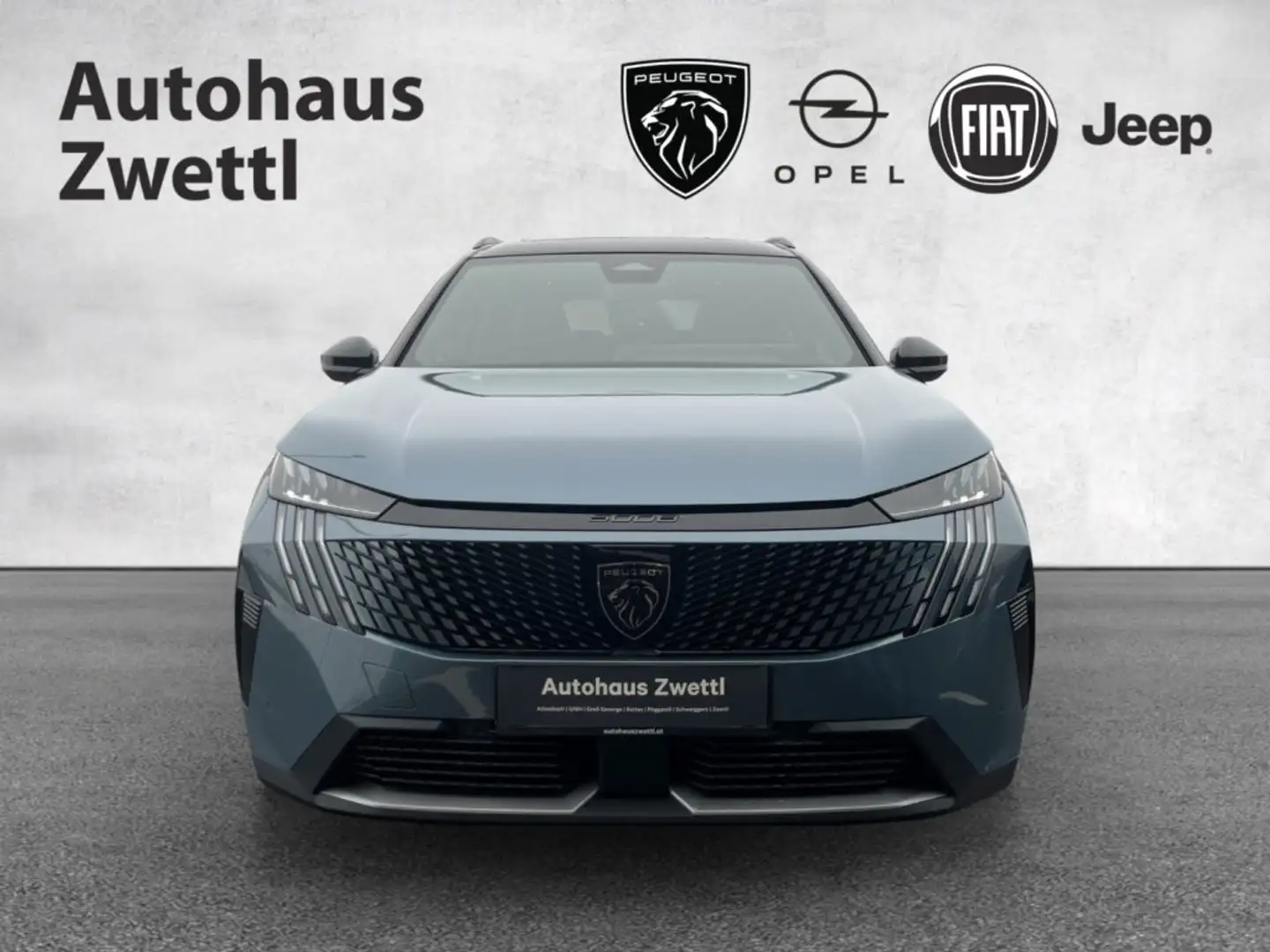Peugeot 5008 GT Hybrid 145 e-DCS6 Blau - 2
