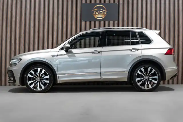 Volkswagen Tiguan view 6