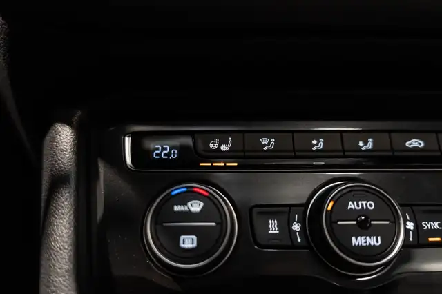Volkswagen Tiguan view 28