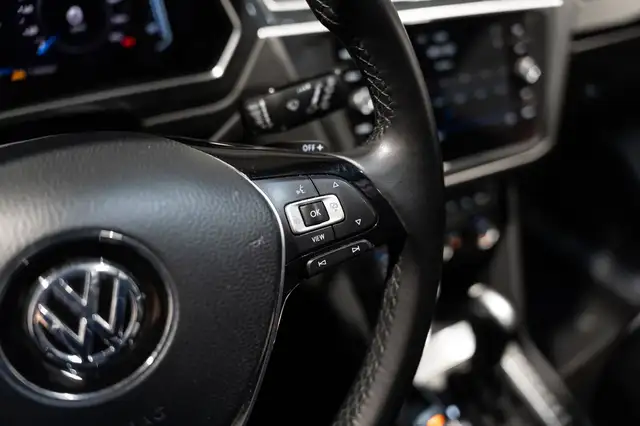 Volkswagen Tiguan view 14