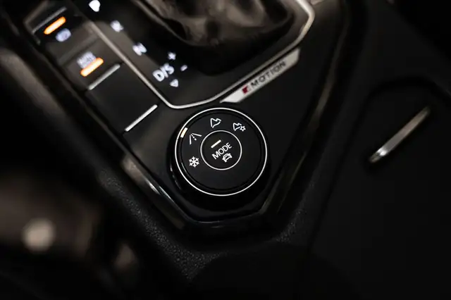 Volkswagen Tiguan view 30