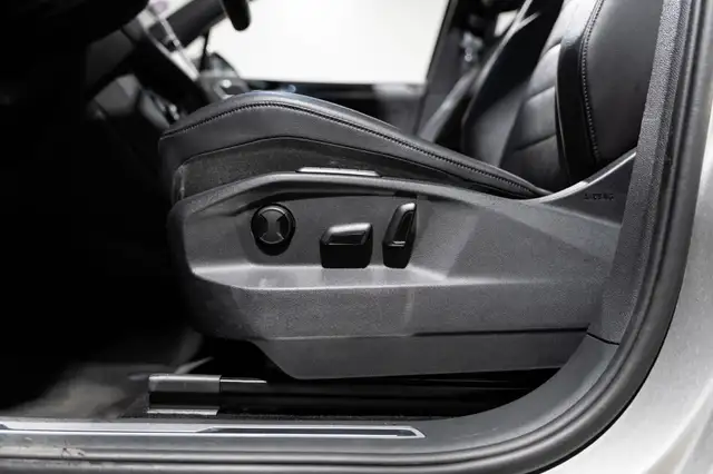 Volkswagen Tiguan view 24