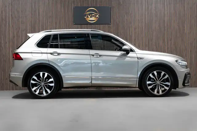 Volkswagen Tiguan view 8