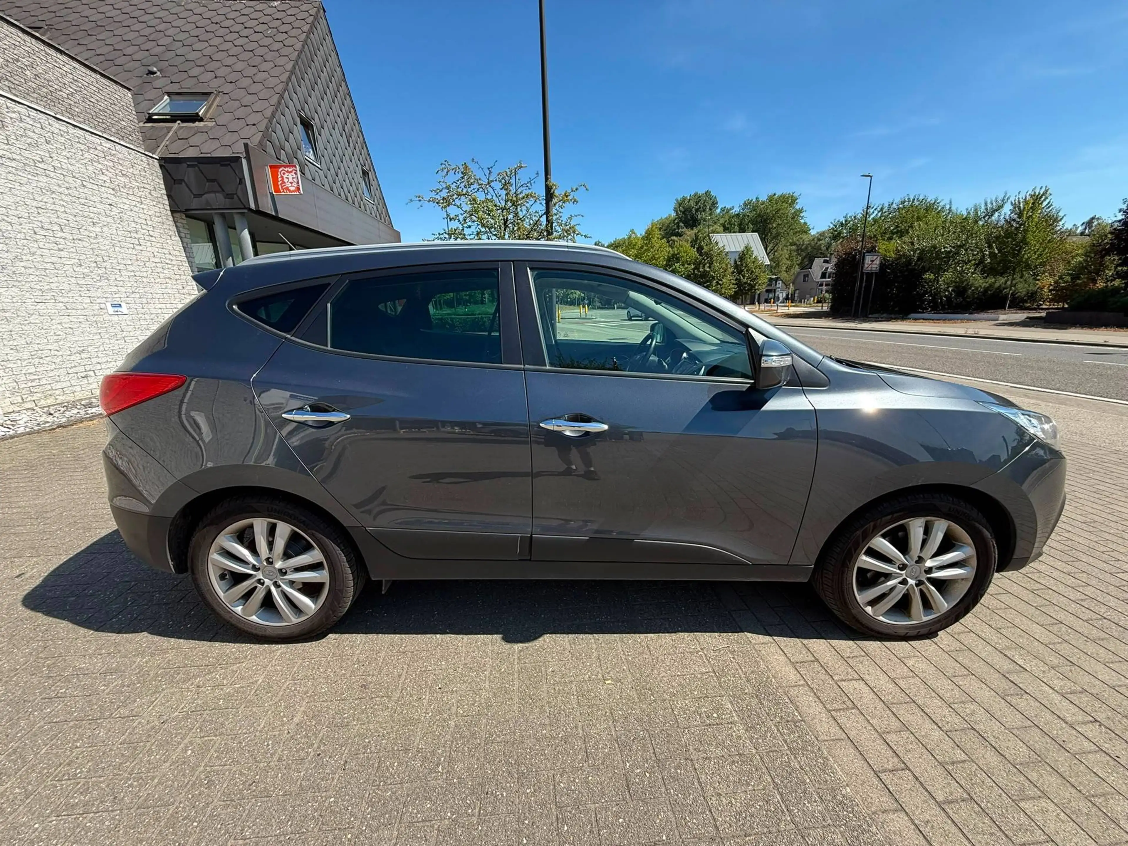 Hyundai iX35 iX35 2.0 CRDi 4WD Executive DPF — photo 4