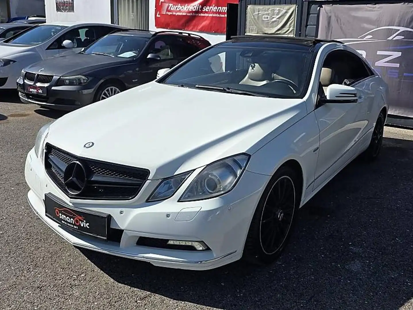 Mercedes-Benz E 250 E 250 CDI BlueEfficiency (207.303) Weiß - 1