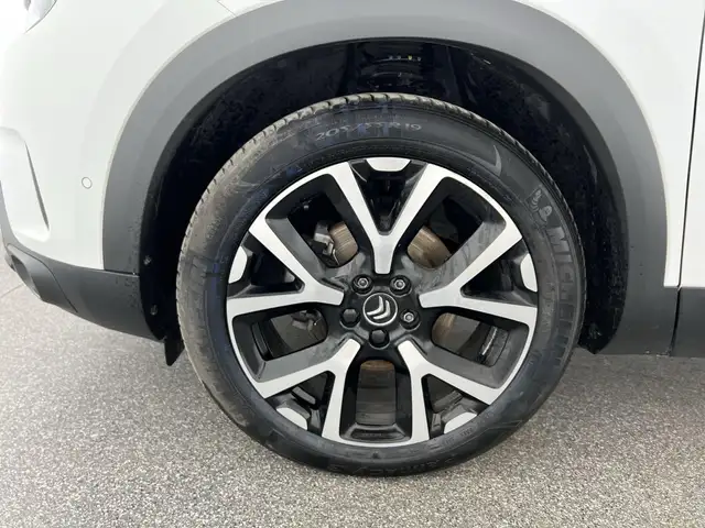 Citroen C5 Aircross view 6