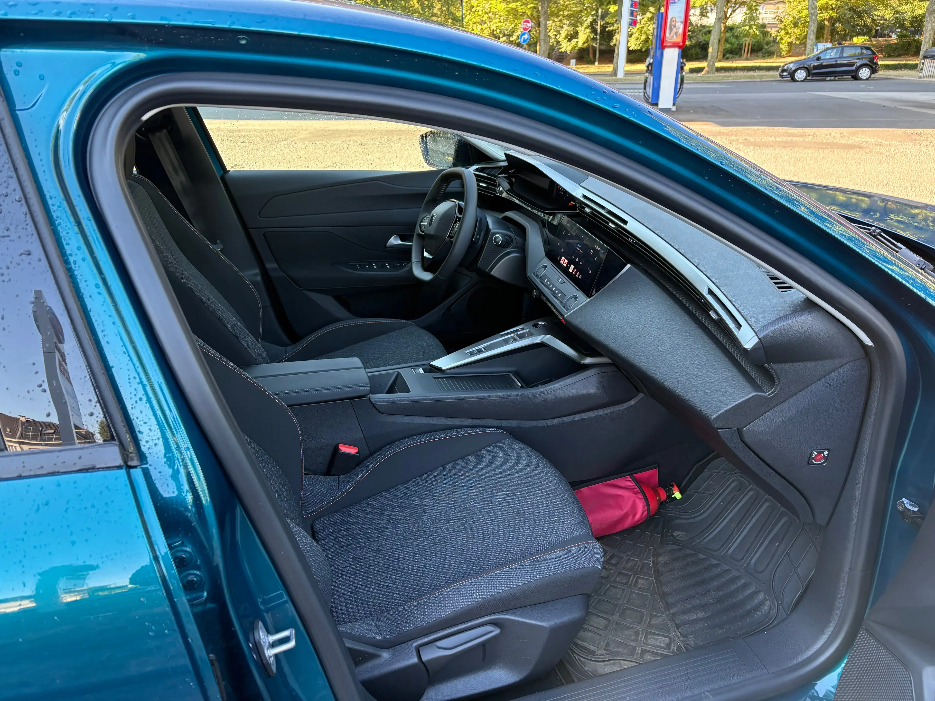 Peugeot 308 308 1.2 Turbo MHEV Style Pack S — photo 9