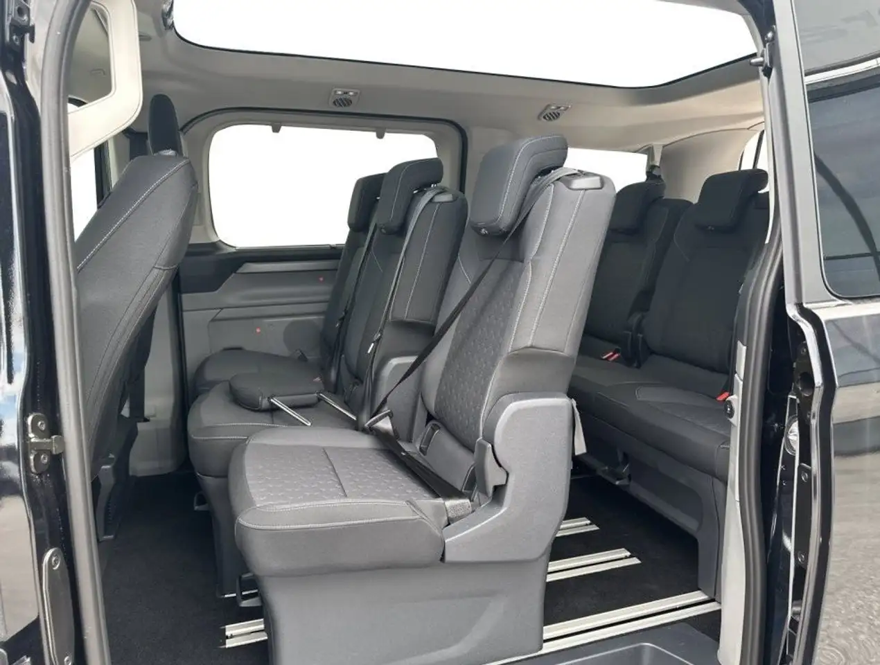 Ford Tourneo Custom 2026 — фото 15