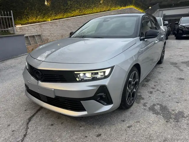 Opel Astra 1.5 Turbo D 130 CV AT8 GS