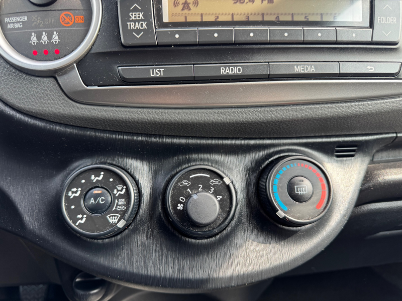 Toyota Yaris 1.0 VVT-i Comfort AIRCO | 2de EIGENAAR | DEALEROND — photo 17