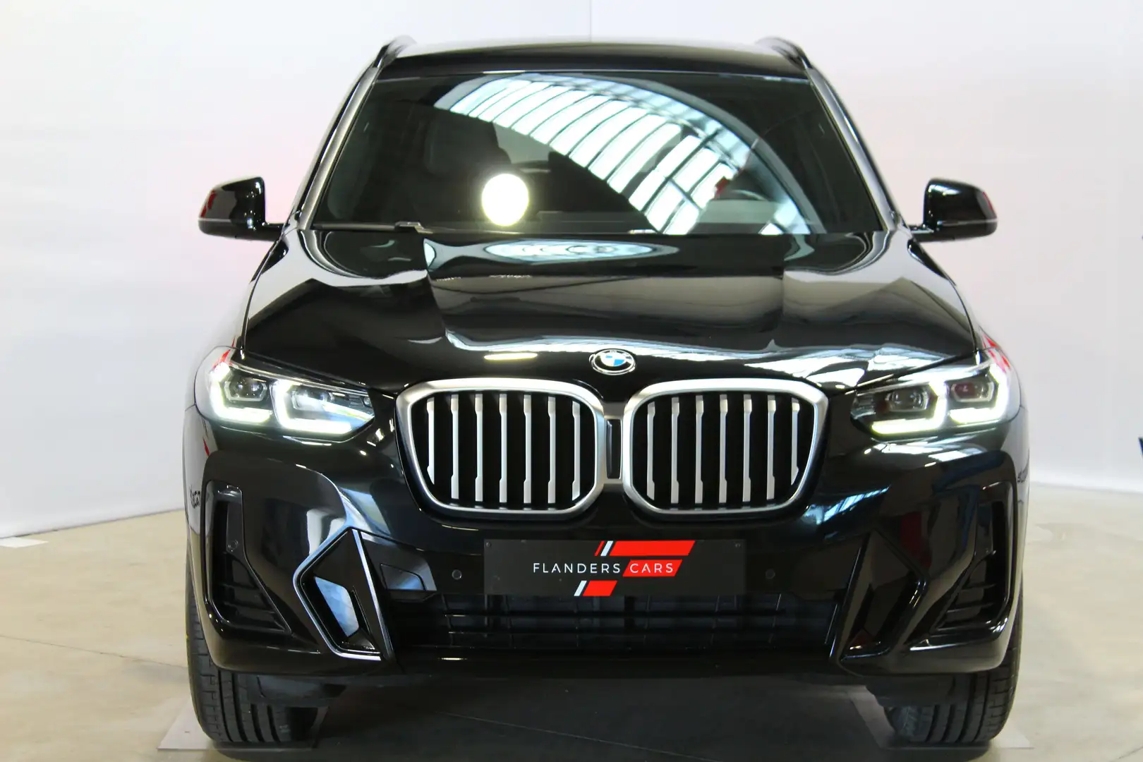 BMW X3 2.0iA xDrive20 * M-Pack * Led * DAB * CAM * Shadow Noir - 2