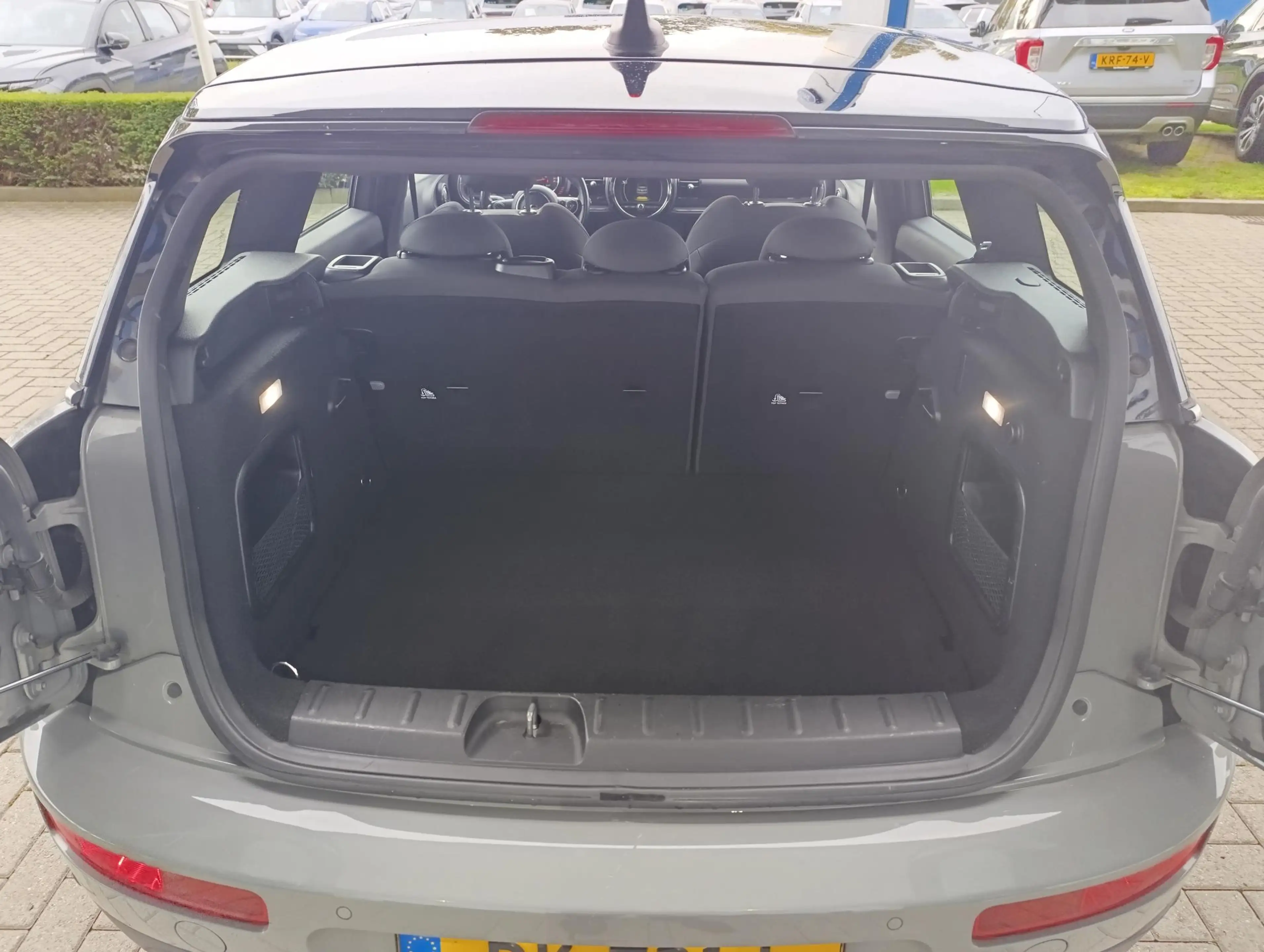 MINI Cooper Clubman 1.5 Chili Business Plus | BTW-auto | Stoelverwarmi — photo 9