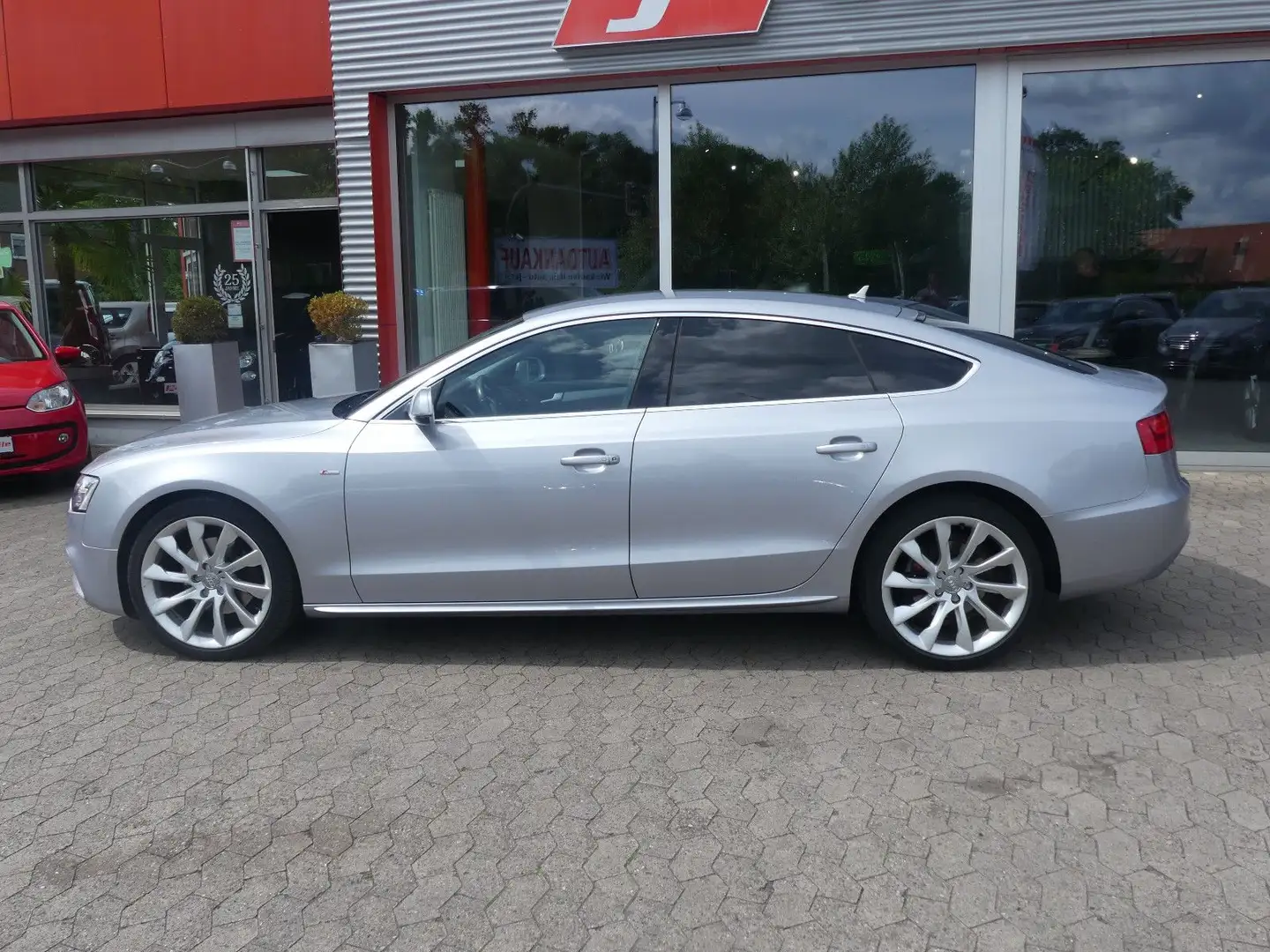 Audi A5 Sportback 2.0 TDI S-Line Xenon*SHZ*Navi* Silber - 2