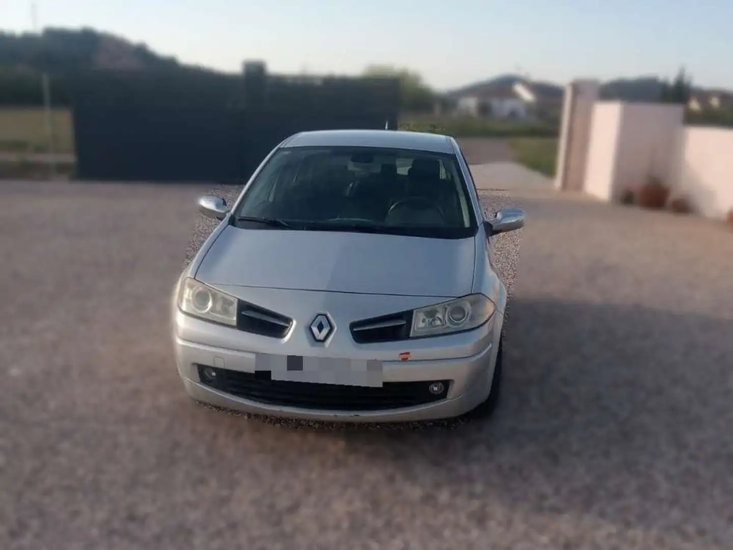 Renault Megane 1.5dCi Dynamique 105 Gris - 1