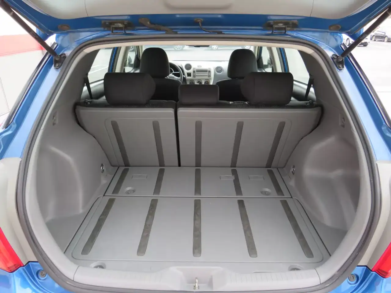 Toyota Matrix снимка Toyota Matrix