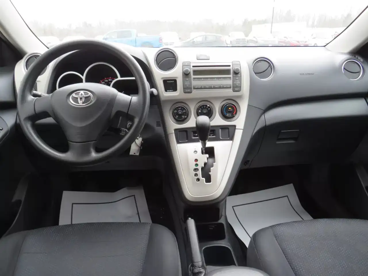 Toyota Matrix снимка Toyota Matrix