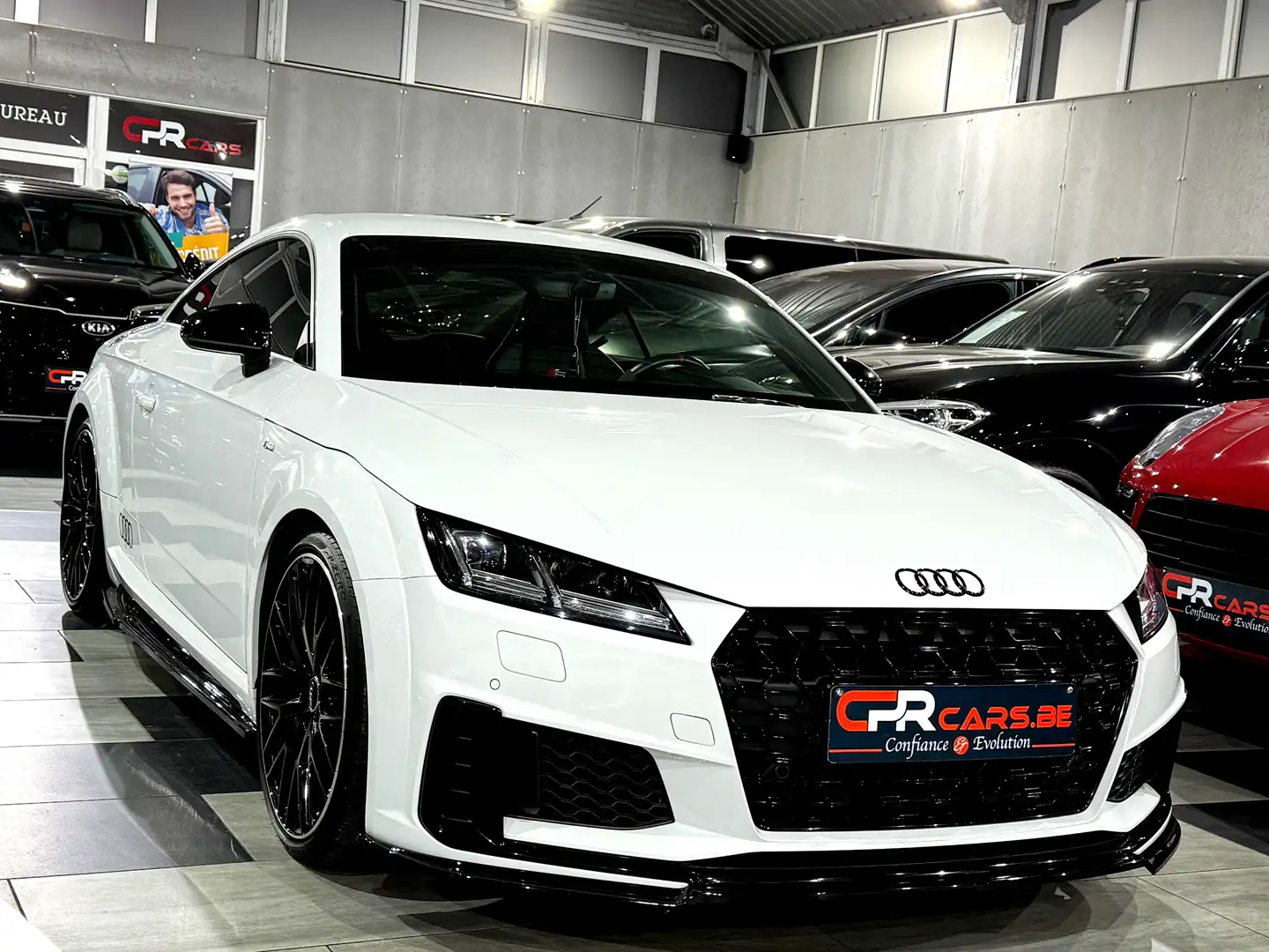 Audi TT Coupé 40 TFSI Competition Plus Edition One Wit - 2
