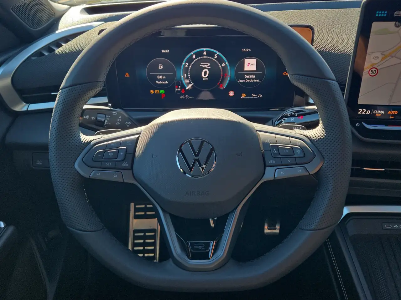 Volkswagen T-Roc 1.5 eTSI DSG R-Line 10
