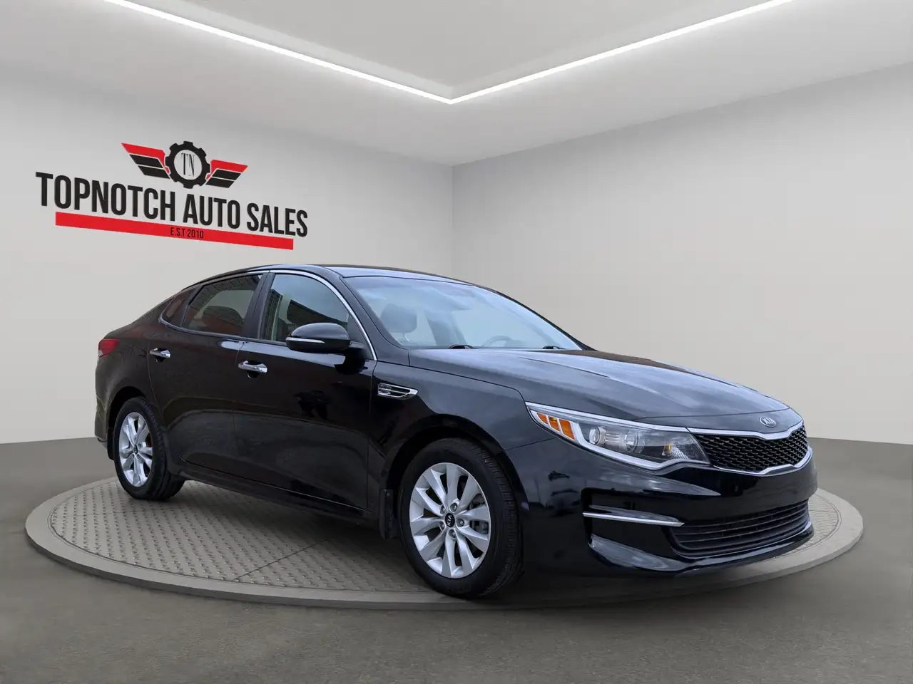 Kia Optima снимка Kia Optima