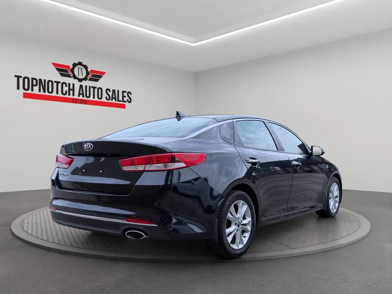 Kia Optima снимка Kia Optima