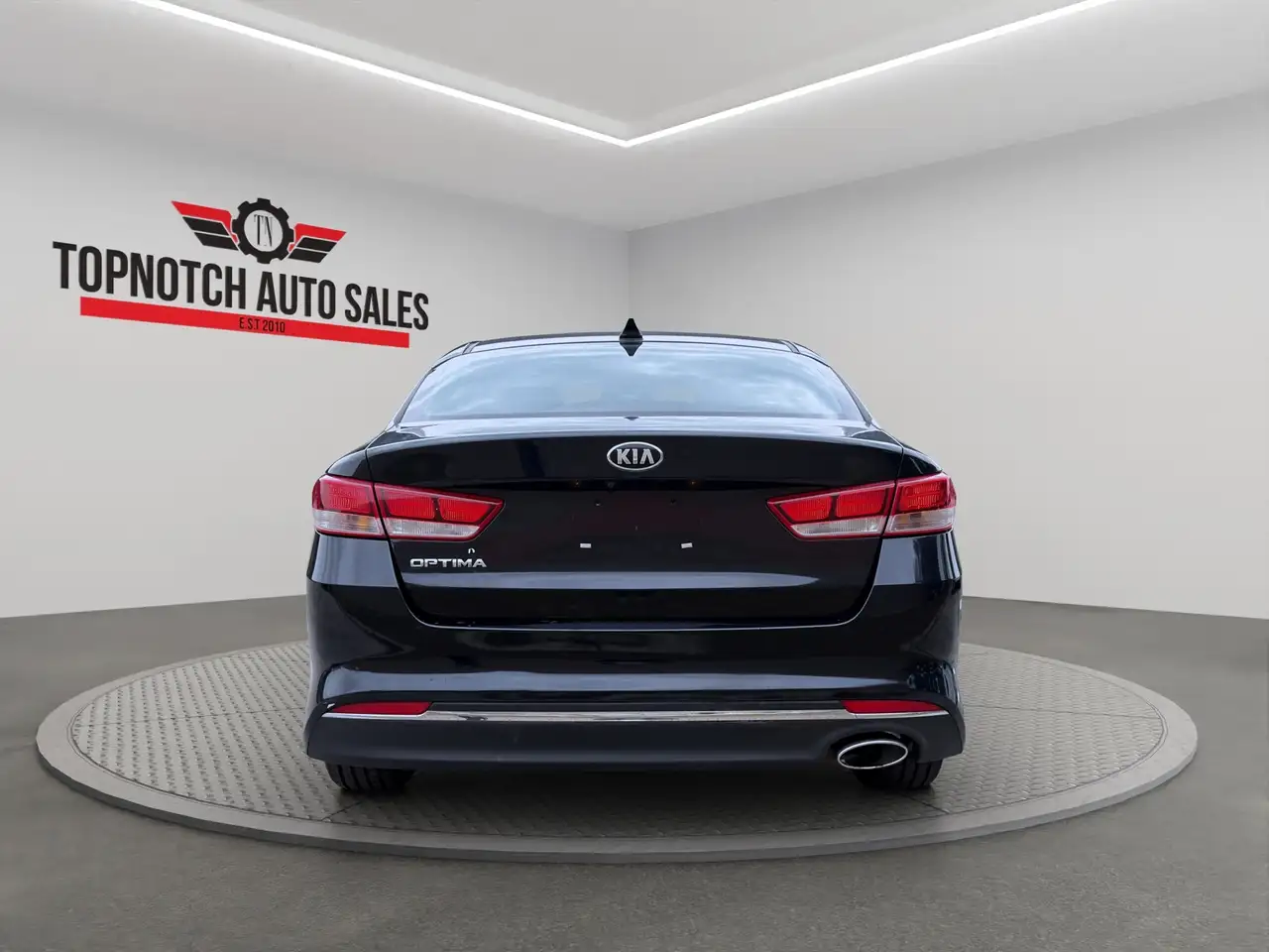 Kia Optima снимка Kia Optima