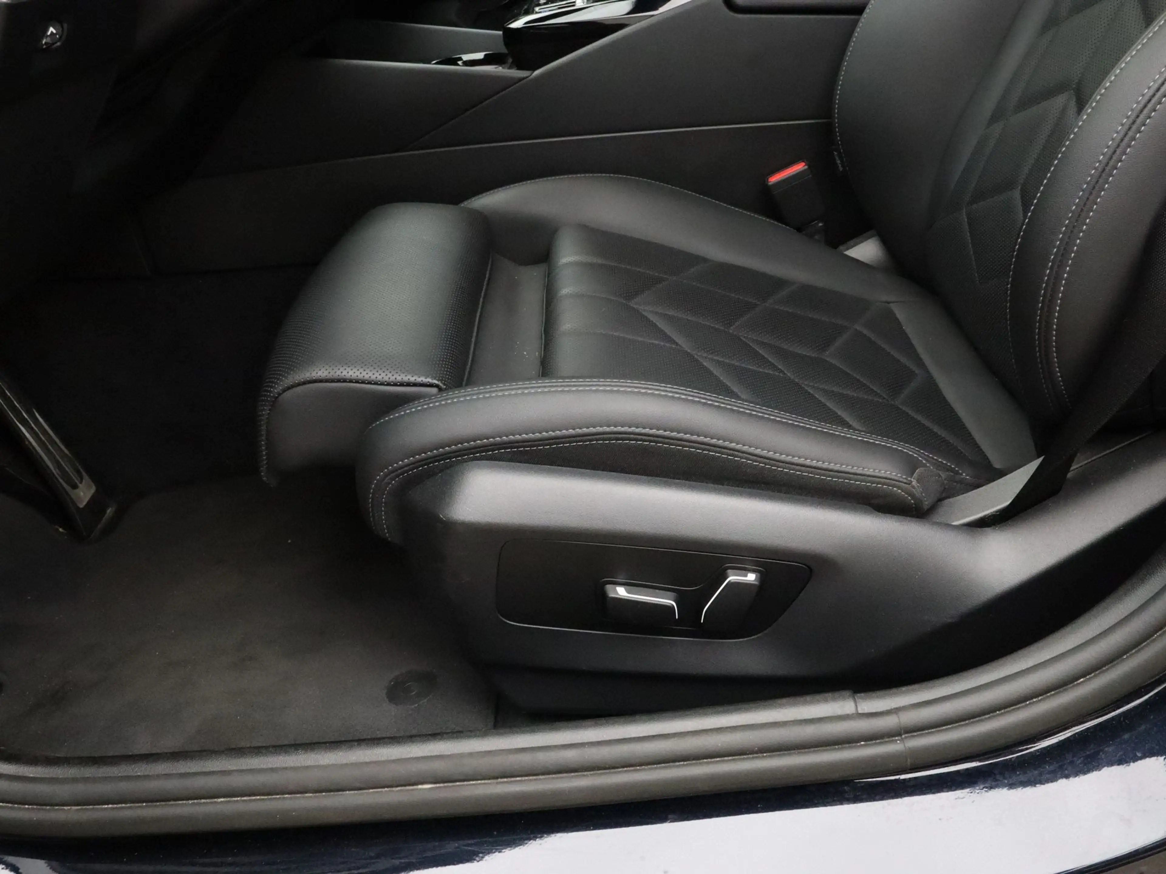 BMW i5 eDrive40 M-Sport - Trekhaak — photo 15