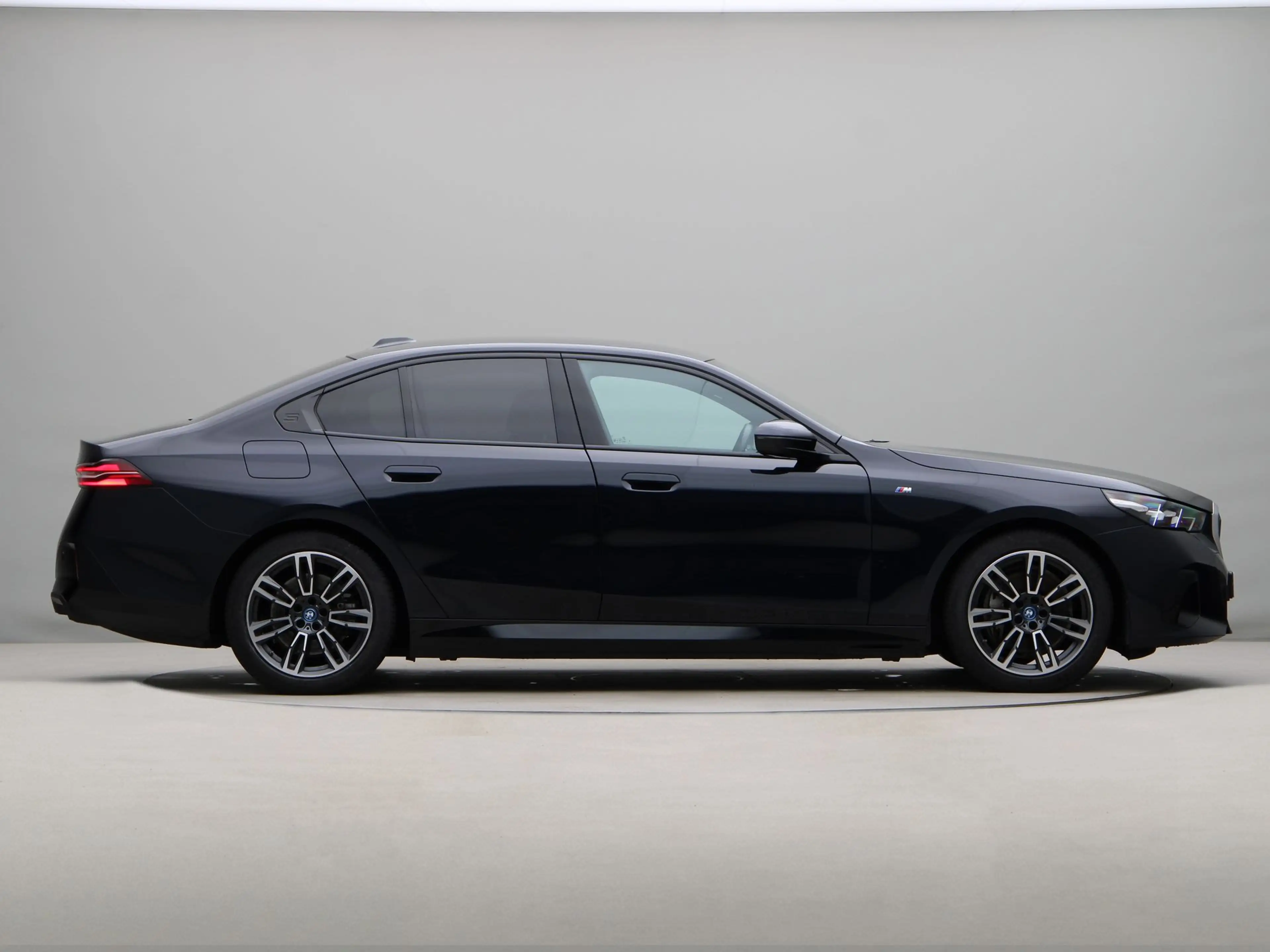BMW i5 eDrive40 M-Sport - Trekhaak — photo 7