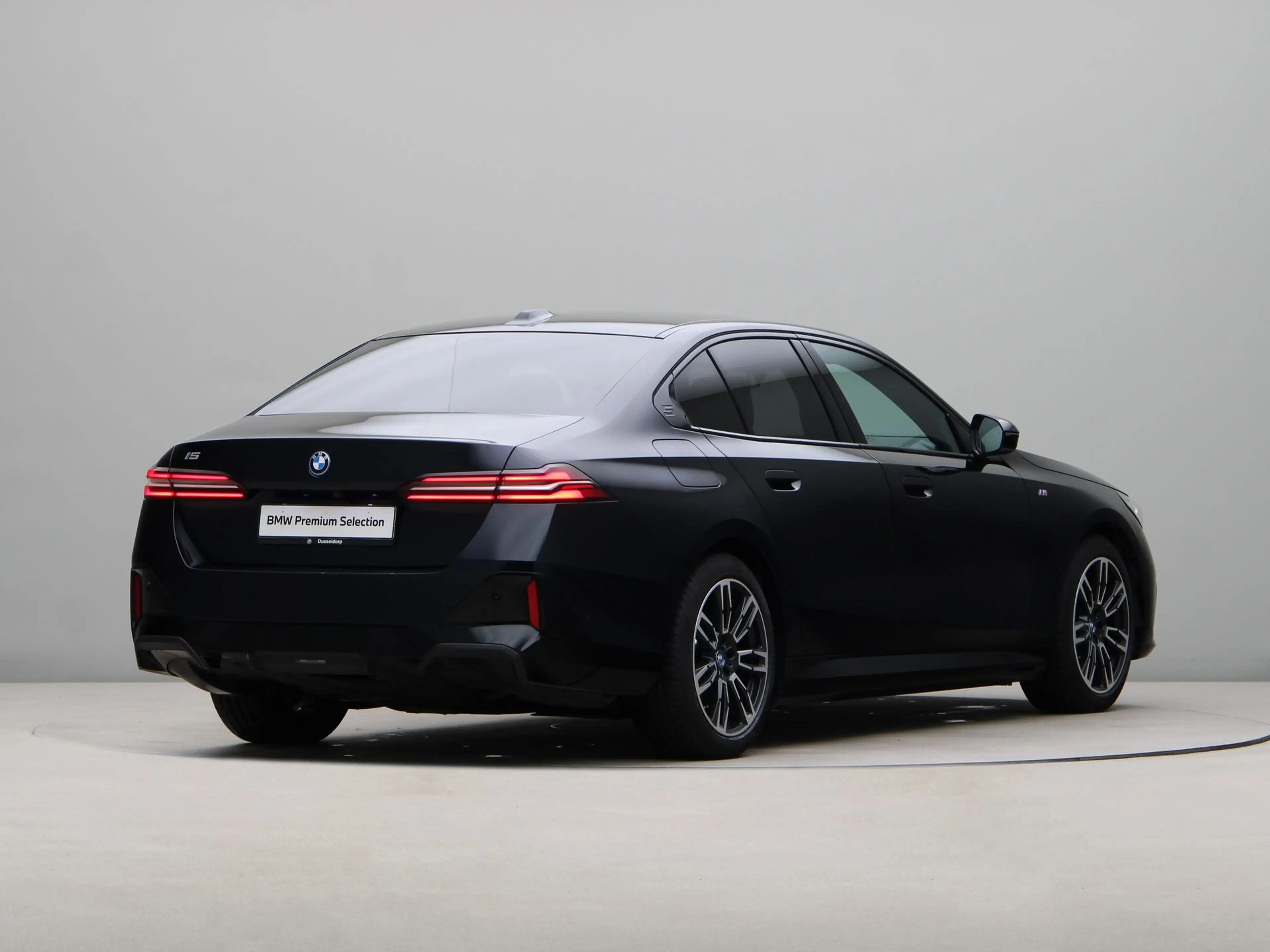 BMW i5 eDrive40 M-Sport - Trekhaak — photo 8