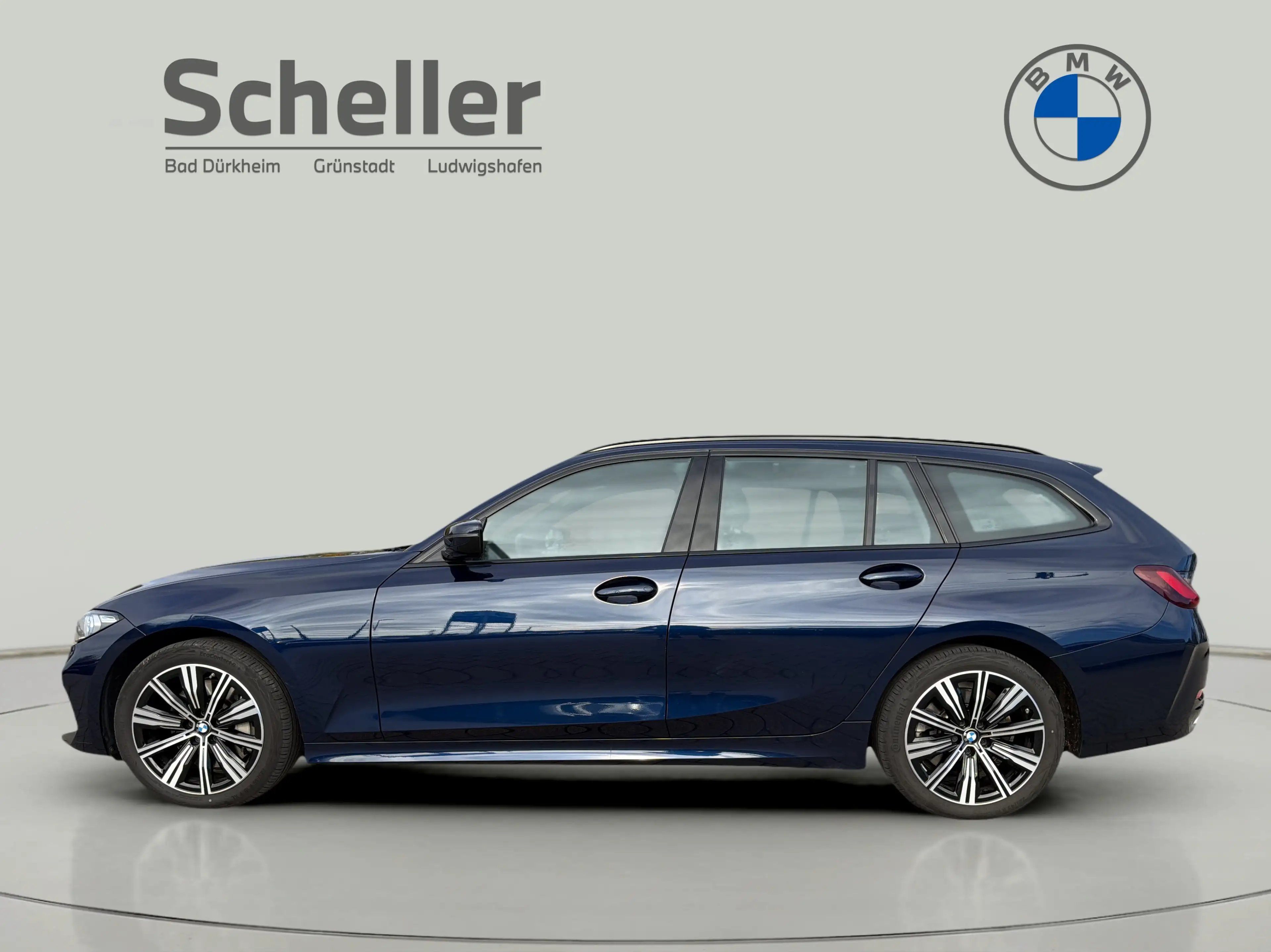 BMW 330 d xDrive Touring — photo 4