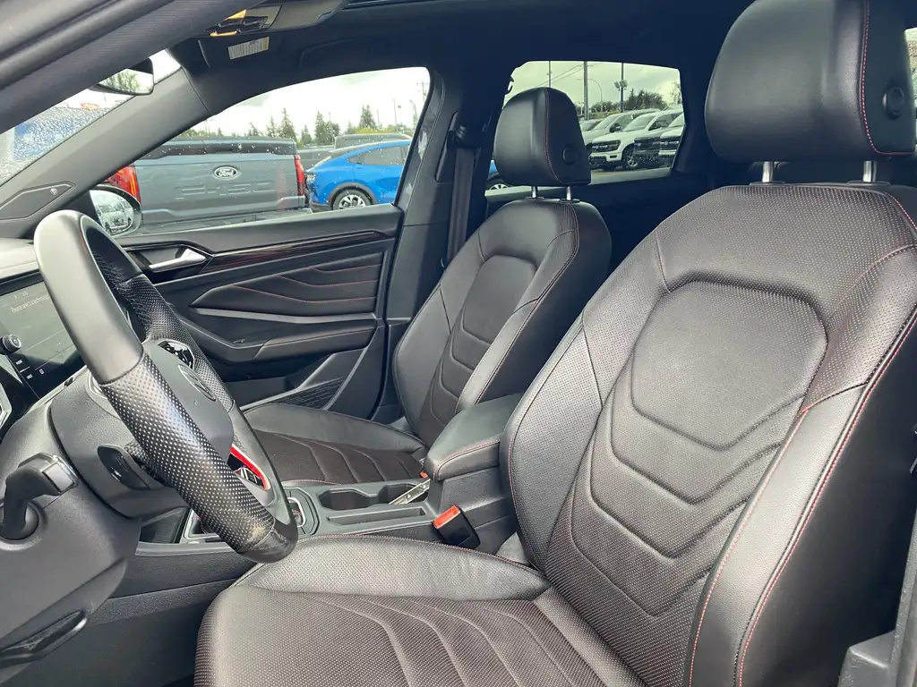 2023 Volkswagen Jetta GLI | Ambient Interior Glow | Rear Cam | Climate Seats — photo 7