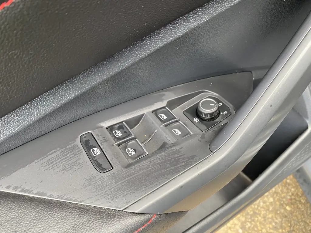 2023 Volkswagen Jetta GLI | Ambient Interior Glow | Rear Cam | Climate Seats — photo 5